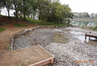 いなみ野水辺の里公園観察池歩廊建築改修工事サムネイル